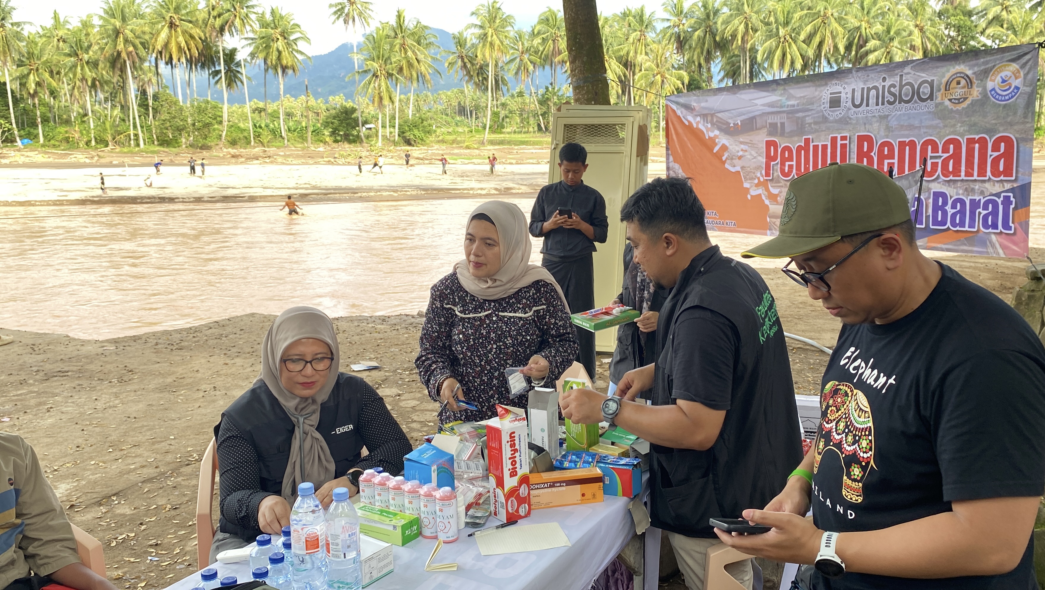 Aksi hari 1 - foto 5