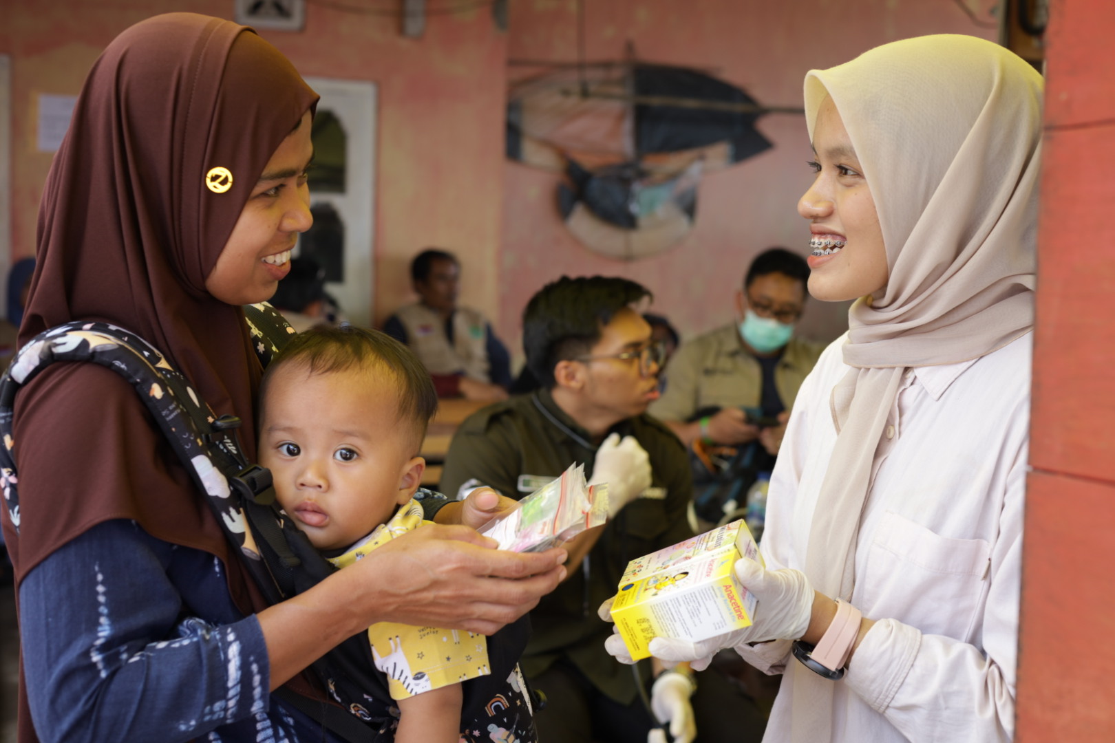 Aksi hari 2 - foto 8