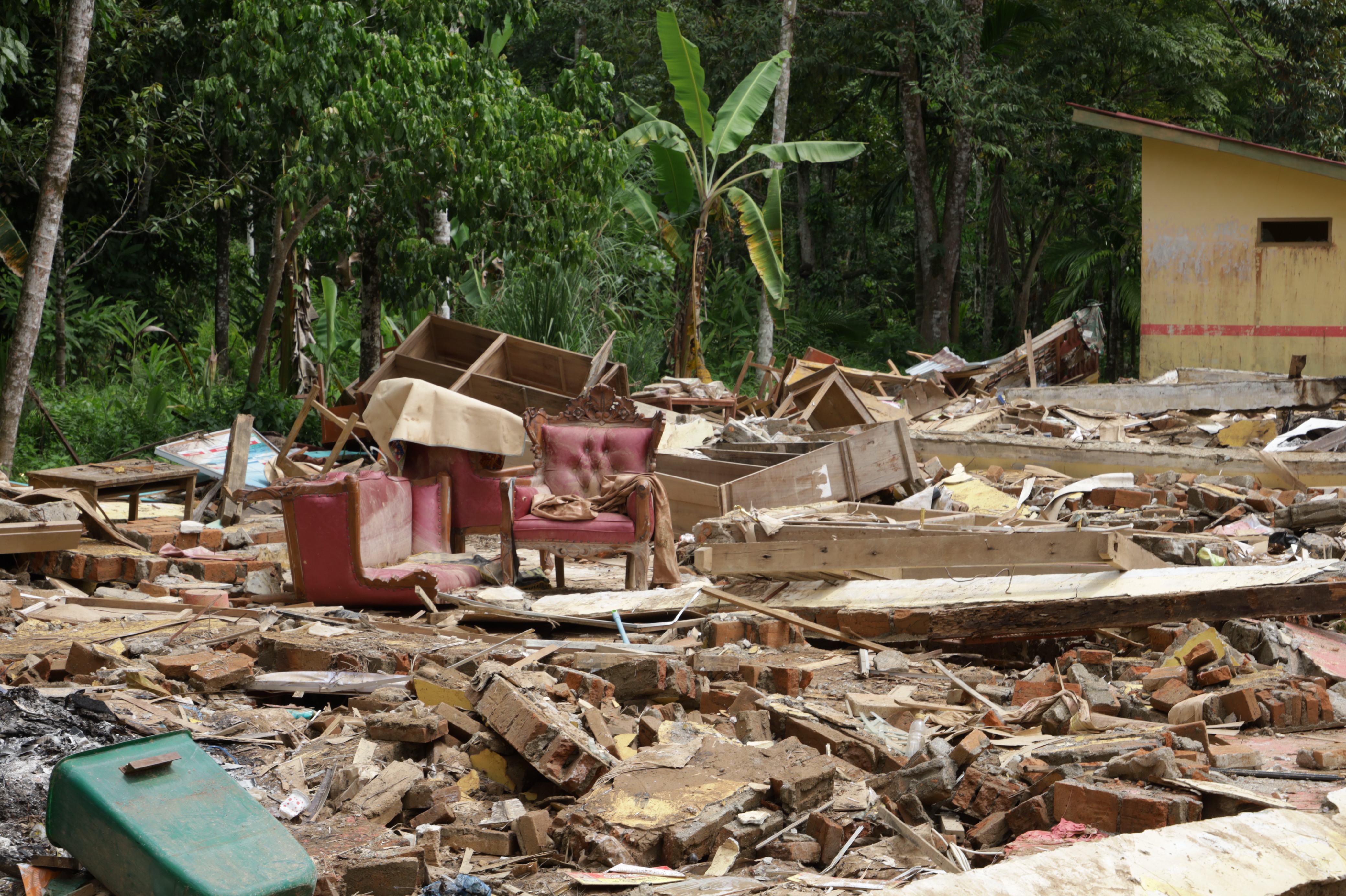 Aksi hari 4 - foto 1